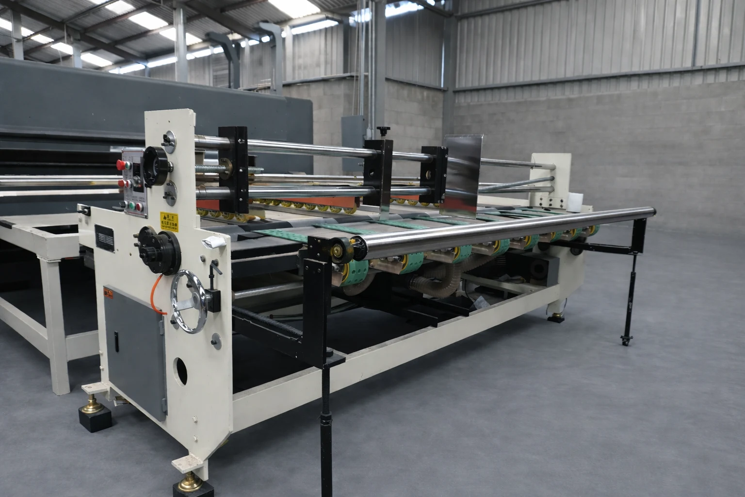 Pre-Alimentador Manual PRE-ALIMENTADOR MANUAL — KIT Machinery